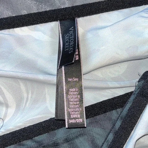 Victoria's Secret Tropical Print Bustier Top - Black and Green - Picture 4 of 4